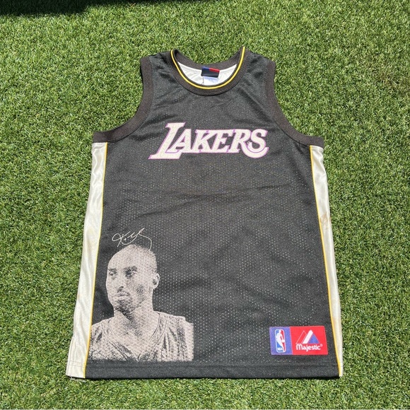 VTG 00’s Majestic Kobe Bryant Jersey - Picture 1 of 8